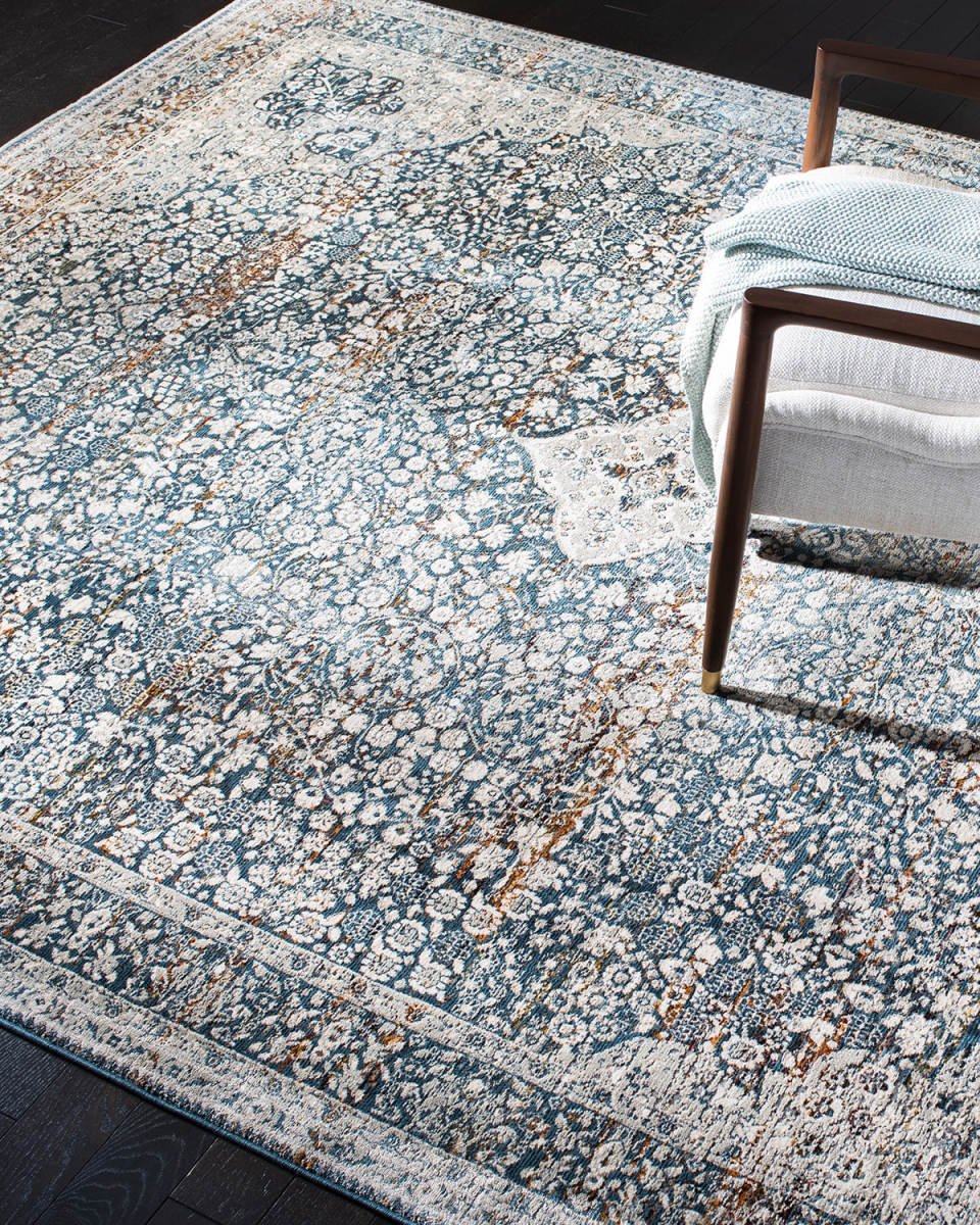 Fleur Power-Loomed Rug, 6' x 9'